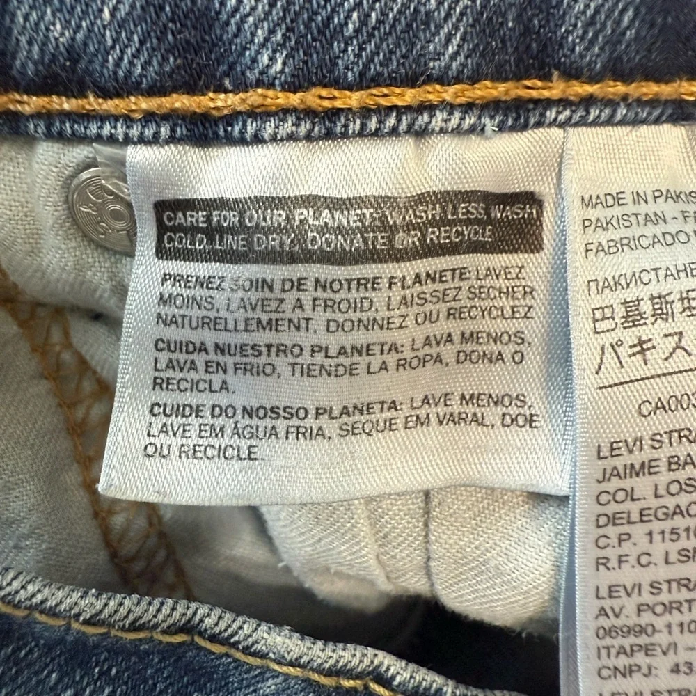 Jeans Levi’s 511 Slim Fit Jeans Men’s 33 Medium Wash Denim Y2k